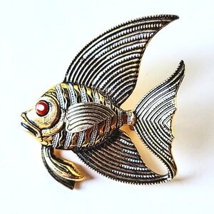 DAMASCENE ANGEL FISH PIN BROOCH - MADE IN SPAIN